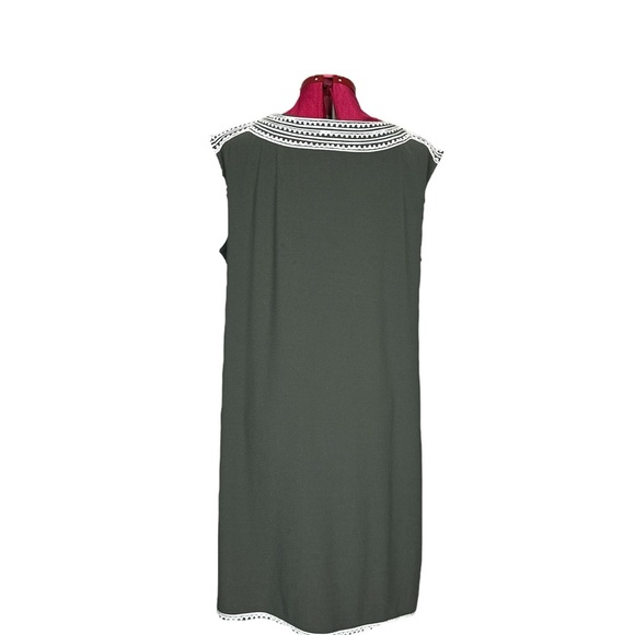 NWOT Alfani plus size olive green sleeveless crepe dress soutache embellishment - Picture 2 of 7